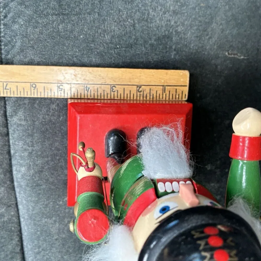 Wooden Animated Nutcracker W/Horn Music Box Moving Mouth & Arms 11